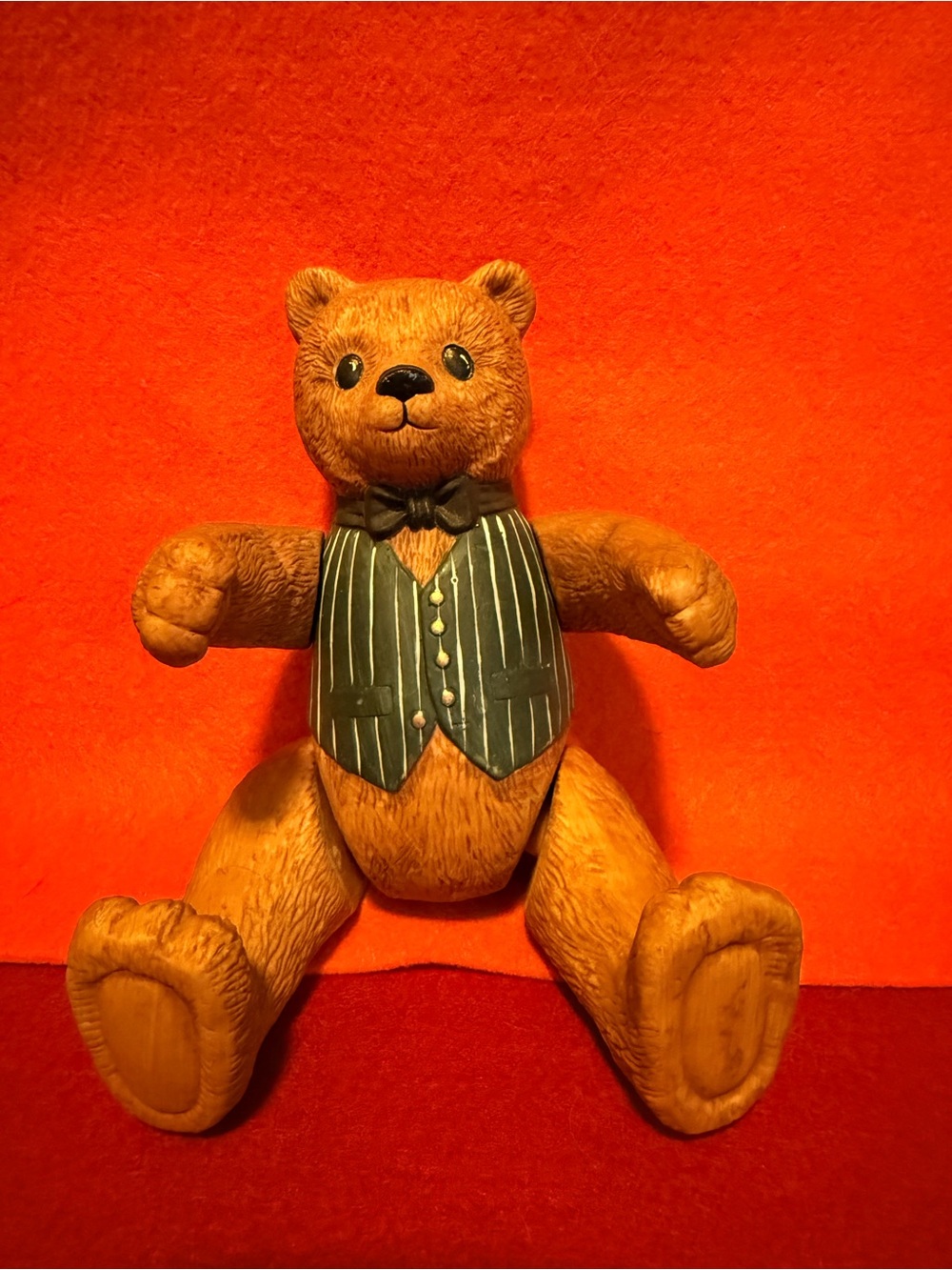 Vintage 1983 Dept 56 Articulated Jointed Teddy Bear Figurine Vest Bowtie 9 Inch